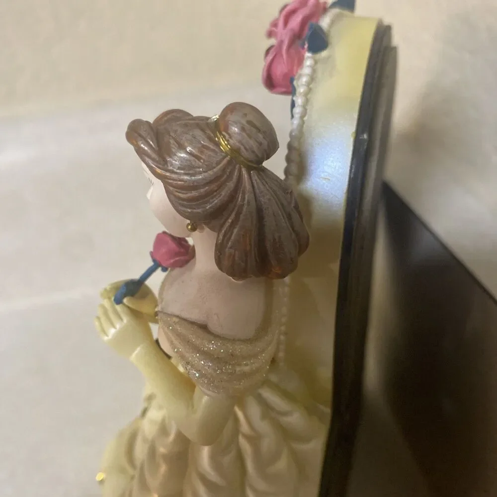 DISNEY PARKS BEAUTY & THE BEAST BELLE W CASTLE SNOW GLOBE PICTURE FRAME FIGURINE